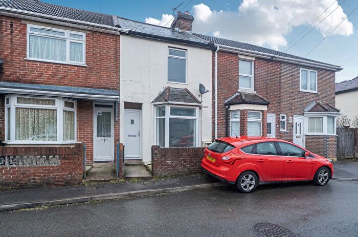 2 Bedroom Terraced House For Sale In Somerset Terrace, Freemantle, Southampton, Hampshire, SO15