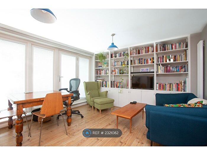 2 Bedroom Flat To Rent In Athlone Street, London, NW5