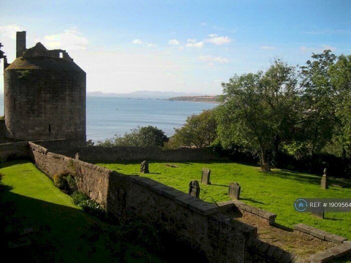 1 Bedroom Flat To Rent In The Kyles, Kirkcaldy, KY1