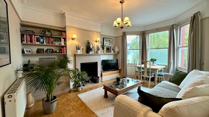 2 Bedroom Apartment To Rent In Meadowcroft Road, Palmers Green, London, N13