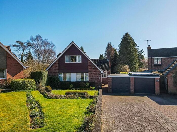 4 Bedroom Detached Bungalow For Sale In Holland Avenue, Knowle, B93