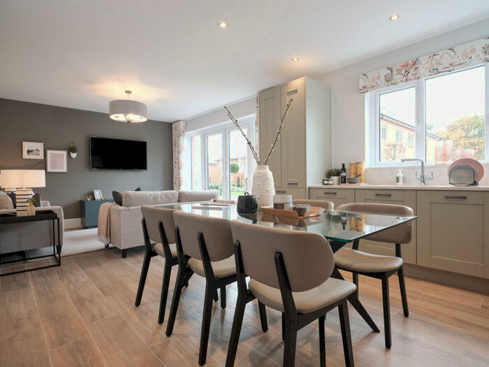 3 Bedroom Detached House For Sale In Bedford Road Lower Stondon, SG5