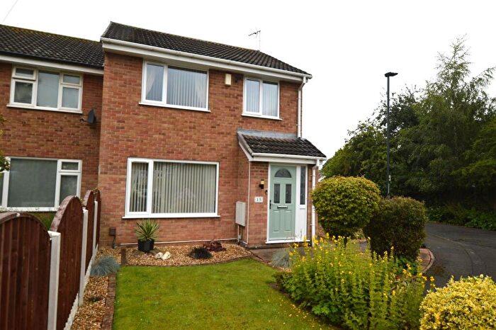 3 Bedroom Semi-Detached House For Sale In Bridle Close, Chellaston, Derby, DE73