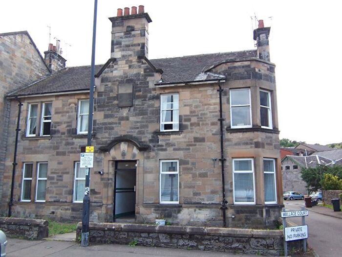 3 Bedroom Flat To Rent In Wallace Street, Stirling Town, Stirling, FK8