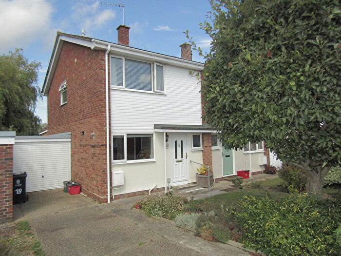 3 Bedroom Semi-Detached House To Rent In Horsey Road, Kirby-le-soken, Frinton-on-Sea, CO13