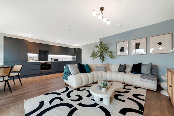 1 Bedroom Flat For Sale In Brighton Road, Shoreham-By-Sea, BN43