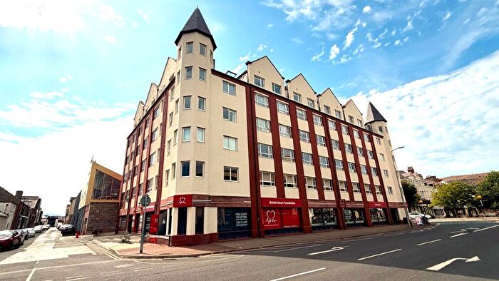 2 Bedroom Apartment For Sale In Vaughan Street, Llandudno, LL30