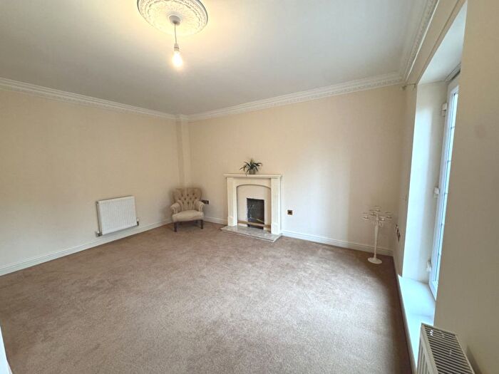 3 Bedroom Town House For Sale In Dacre Way, Preston, PR4