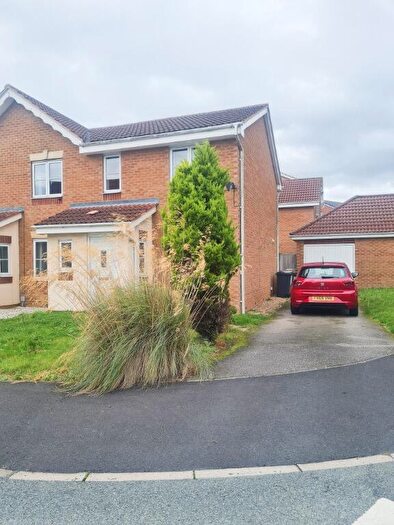 3 Bedroom Semi-Detached House To Rent In Hadrians Road, Bracebridge Heath, LN4