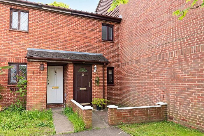 1 Bedroom Terraced House To Rent In Newcourt, Cowley, Uxbridge, UB8