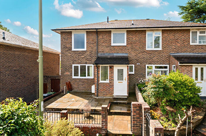 3 Bedroom Semi-Detached House For Sale In Oglander Road, Winchester, Hampshire, SO23
