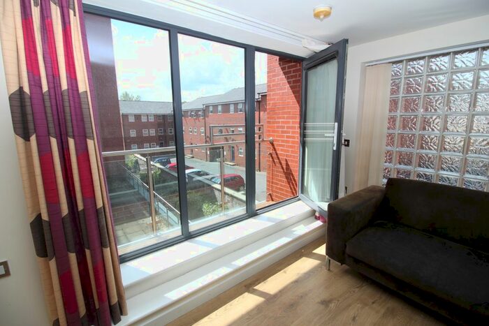 1 Bedroom Flat To Rent In Victoria Street, Sheffield, Uk, S3
