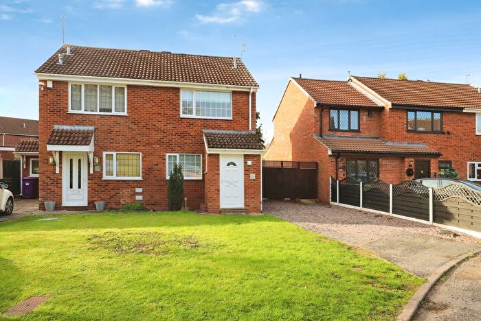 2 Bedroom Semi Detached House For Sale In Newcott Close, Wolverhampton, WV9