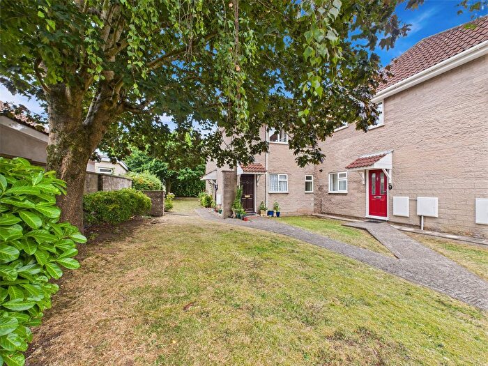 2 Bedroom Flat To Rent In Salisbury Road, Bristol, BS16
