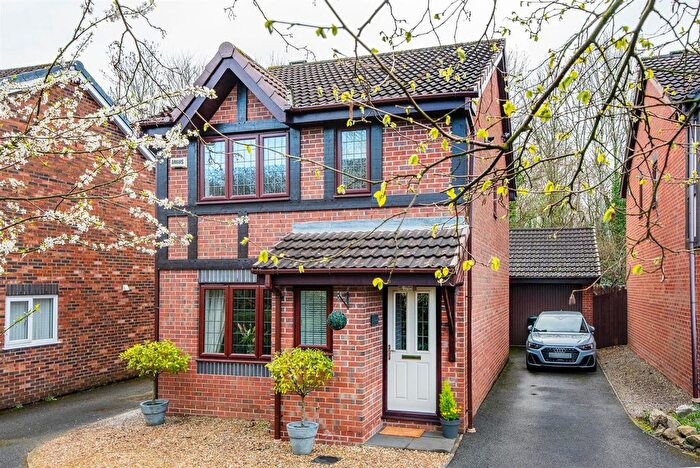 3 Bedroom Detached House For Sale In Ashdown Drive, Clayton-Le-Woods, Chorley, PR6