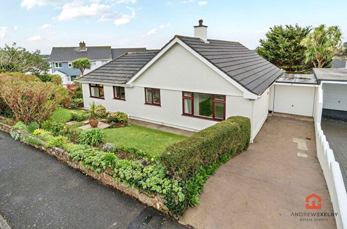 2 Bedroom Bungalow For Sale In Crowlas, Penzance, TR20