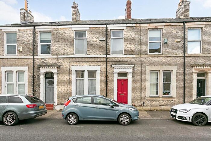 2 Bedroom Terraced House To Rent In Clayton Park Square, Jesmond, Newcastle Upon Tyne, NE2