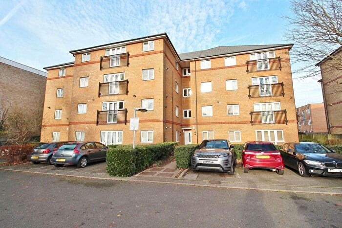 2 Bedroom Flat To Rent In Orchid Gardens, Hounslow, TW3