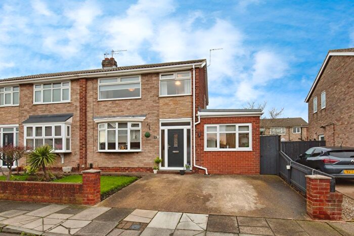3 Bedroom Semi Detached House For Sale In Middleton Avenue, Billingham, TS22