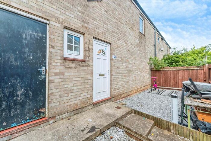 3 Bedroom Terraced House For Sale In Axminster Close, Bransholme, Hull, HU7