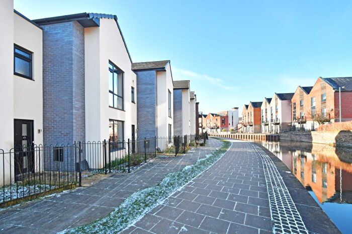 3 Bedroom Town House For Sale In Ivory Close, Hanley, Stoke-On-Trent, ST1