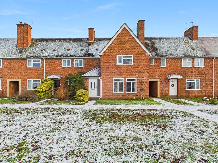 3 Bedroom Terraced House For Sale In Borough Walk, Abingdon, OX14