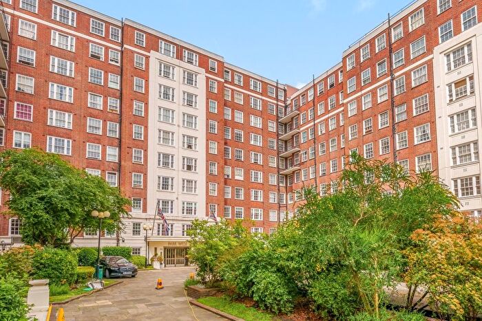 1 Bedroom Flat To Rent In Edgware Road, Bayswater, London, W2