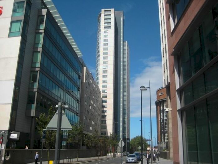 1 Bedroom Flat To Rent In Beetham Tower, Old Hall Street, Liverpool, L3