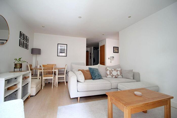 2 Bedroom Apartment To Rent In The Habitat, Woolpack Lane, NG1