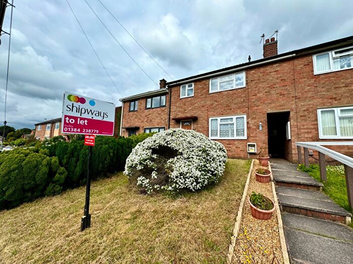 3 Bedroom Property To Rent In Viewfield Crescent, Sedgley, Dudley, DY3