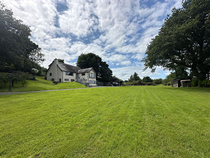 5 Bedroom Detached House For Sale In Dob, Tregarth, Gwynedd, LL57