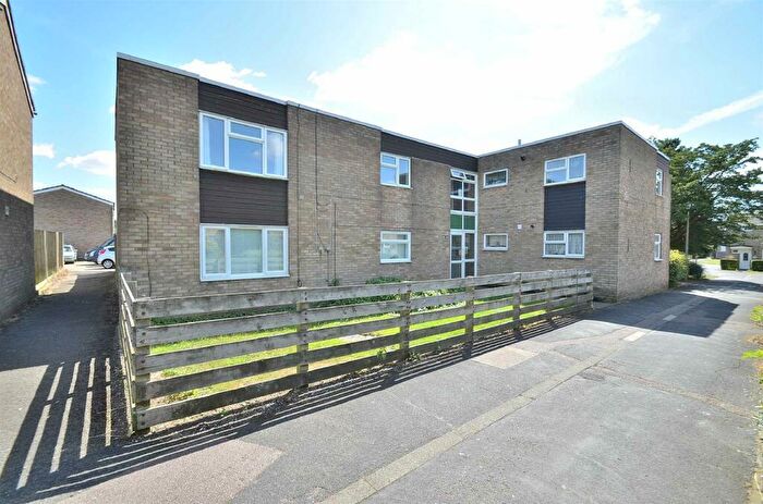 1 Bedroom Apartment To Rent In Canterbury Way, Stevenage, SG1