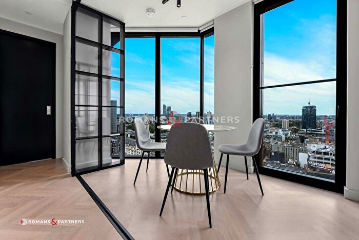 2 Bedroom Flat To Rent In One Crown Place, Moorgate, EC2A