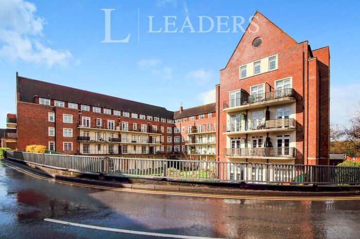 1 Bedroom Flat To Rent In Norbury House, Droitwich, Worcestershire, WR9