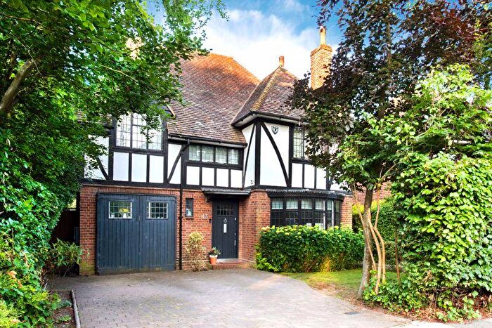 5 Bedroom Detached House For Sale In Hill Top, Hampstead Garden Suburb, NW11