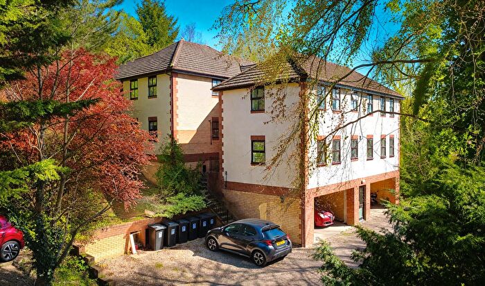 2 Bedroom Apartment For Sale In Beechfield Road, Boxmoor, Hemel Hempstead, HP1