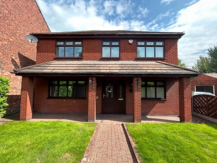 6 Bedroom Detached House For Sale In Atherton Road, Hindley Green, Wigan, WN2