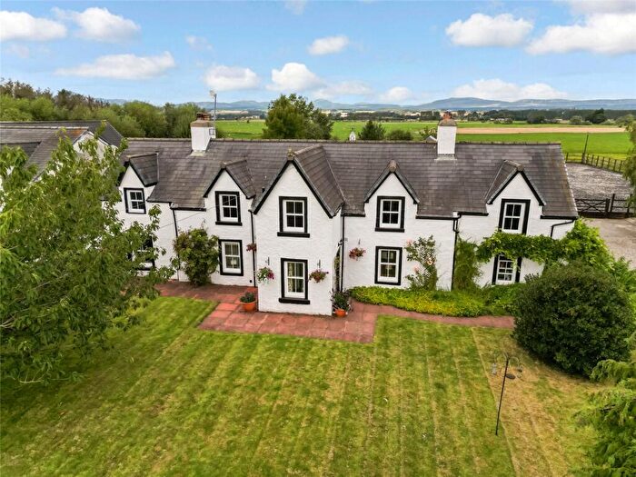 4 Bedroom Semi-Detached House For Sale In Kippen, Stirling, Stirlingshire, FK8