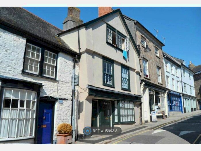 4 Bedroom Terraced House To Rent In St. Thomas Street, Penryn, TR10