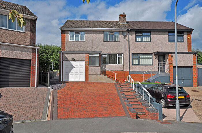 3 Bedroom Semi-Detached House For Sale In Llanover Close, Newport, NP20