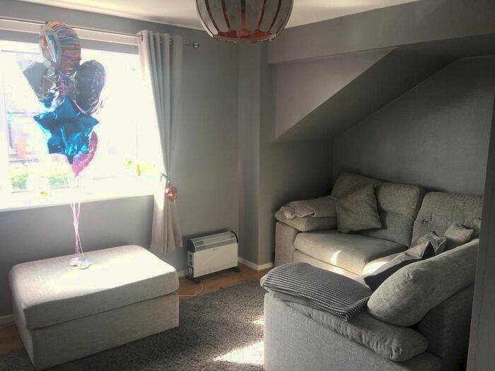 2 Bedroom Flat To Rent In Durham Road, Rowley Regis, B65