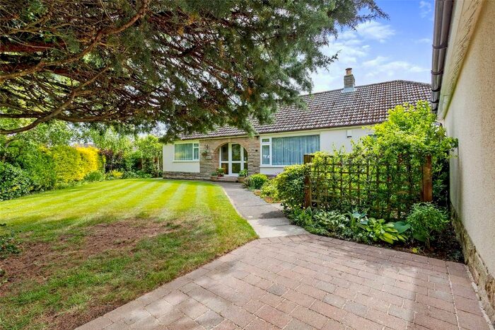 3 Bedroom Bungalow For Sale In Blue Barn Lane, Hutton Rudby, Yarm, TS15
