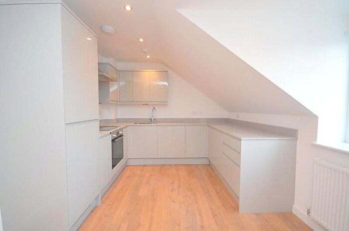 2 Bedroom Apartment To Rent In St Lawrence Road, Upminster, Essex, RM14