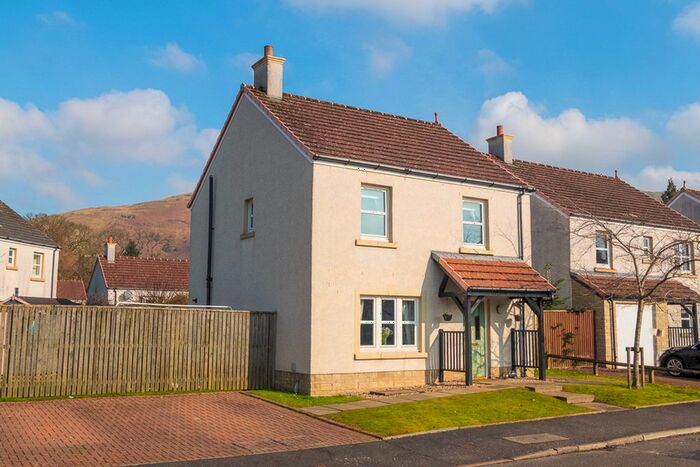 3 Bedroom Detached House For Sale In Village Green, Lennoxtown, G66