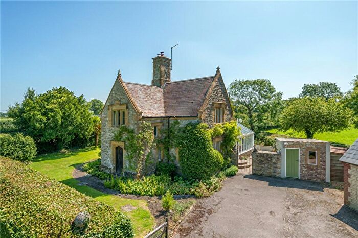 3 Bedroom Detached House For Sale In Yeovil Road, Melbury Osmond, Dorchester, DT2