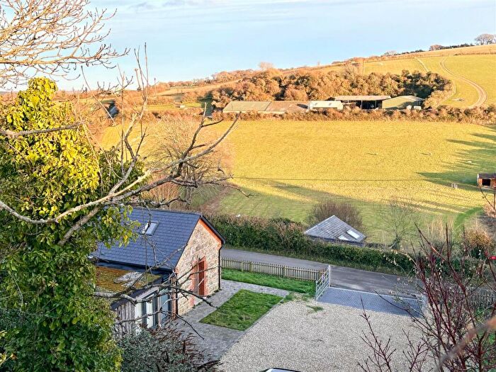 2 Bedroom Cottage To Rent In Rowridge Lane, PO30