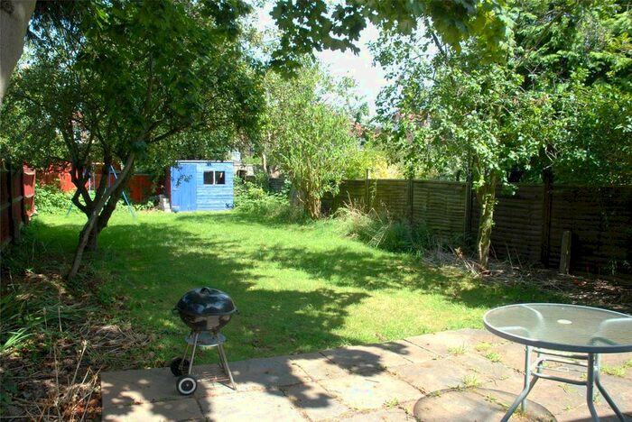 3 Bedroom Semi-Detached House To Rent In Nutfields Gardens, Northolt, UB5