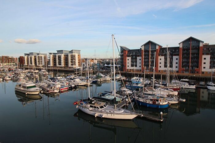 2 Bedroom Flat To Rent In Lower Burlington Road, Portishead, Bristol, BS20