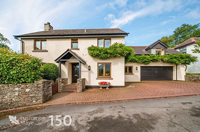 4 Bedroom Detached House For Sale In Church Hill, Blackawton, Totnes, TQ9