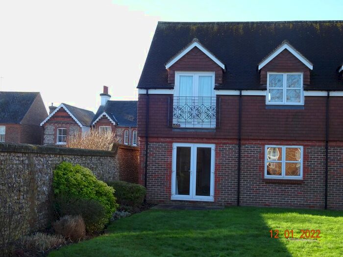 1 Bedroom Flat To Rent In Flat 18, Nelson Court, Church Road, Chichester PO19